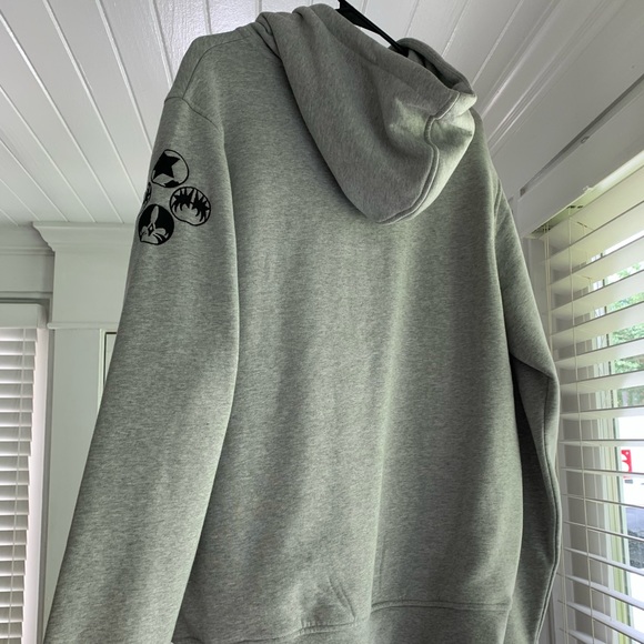 Authentic Crew Hoodie - KISS End of the Road Tour - Picture 6 of 12